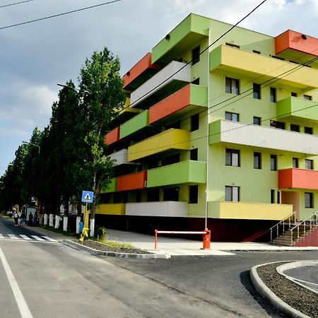 Arlequin Apartments Mamaia Exterior foto